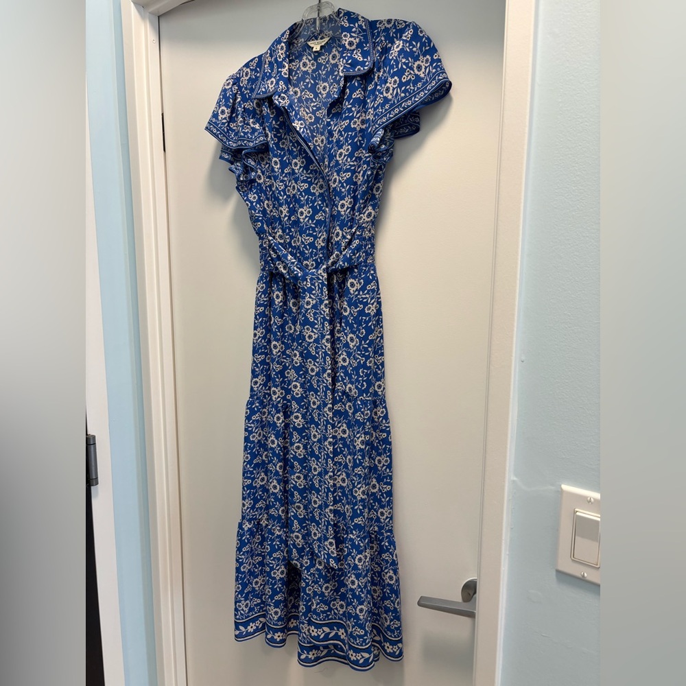 Max Studio Beautiful Blue Floral Maxi Dress